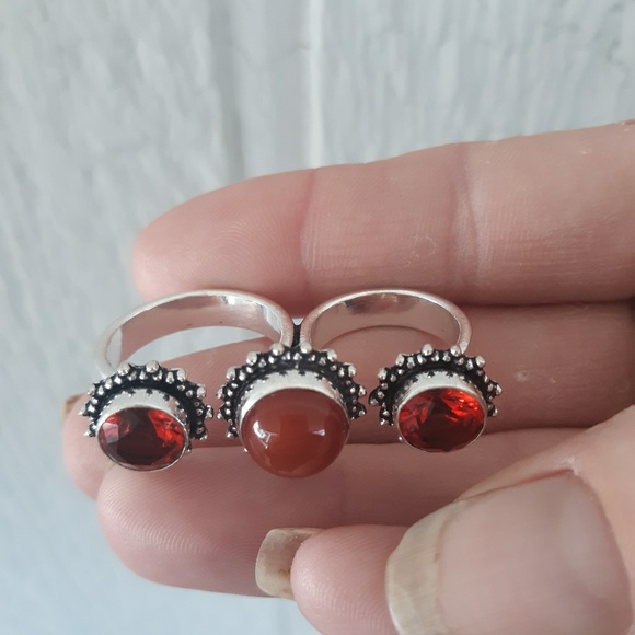 New Carnelian and Garnet Adjustable 925 Silver Knuckle Ring. - Picture 7 of 8